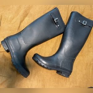 Polar Black Rubber rain boots: Size 8